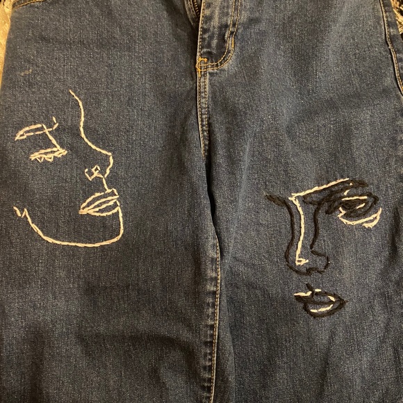 Hand-Embroidered Mom Jeans - Picture 5 of 5